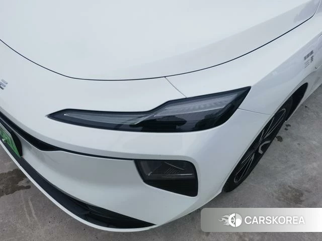 Roewe D6 2025 Белый из Китая, фото 6