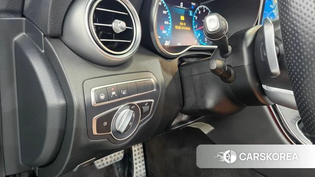 Mercedes-Benz C-Class W205 2021 Черный из Кореи, фото 6