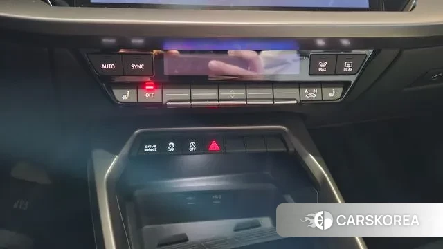 Audi A3 (8Y) 2024 Черный из Кореи, фото 6