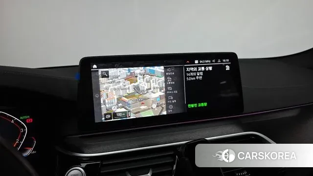 BMW 5 Series (G30) 2023 Белый из Кореи, фото 6