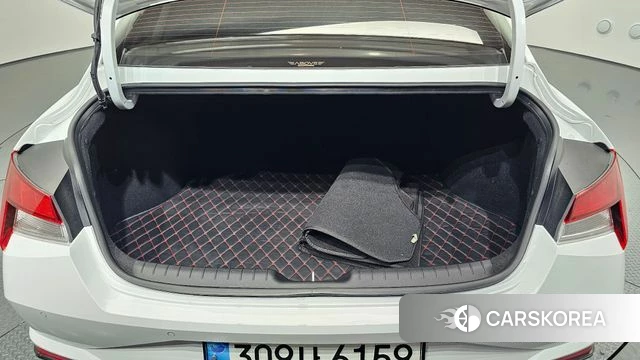 Hyundai Avante (CN7) 2023 Белый из Кореи, фото 6