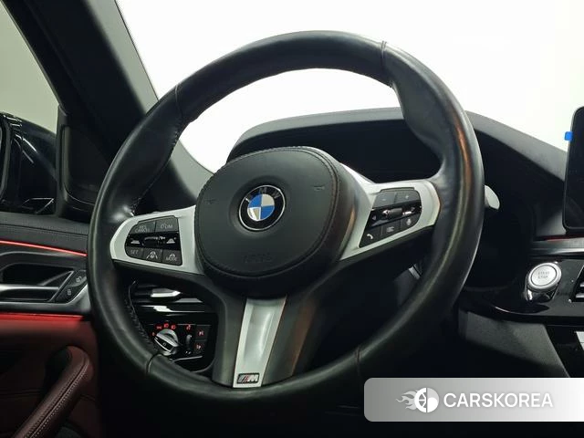 BMW 5 series PHEV 2021 Черный из Китая, фото 6