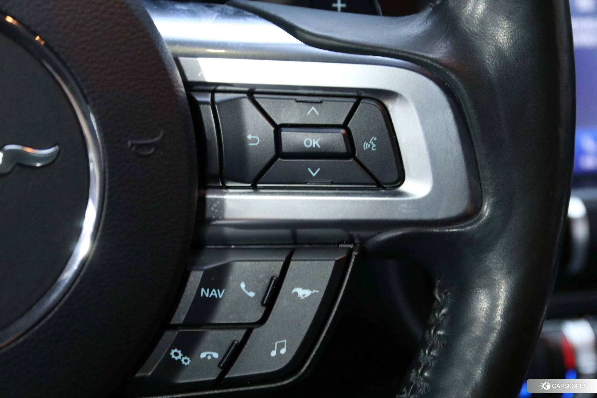 Ford Mustang 2020 Черный из Китая, фото 6