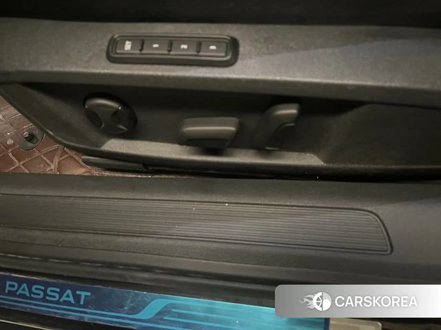 Volkswagen Passat 2024 Черный из Китая, фото 6