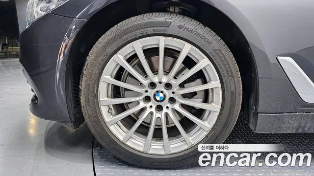 BMW 5 Series (G30) id 2698223 из Кореи 6