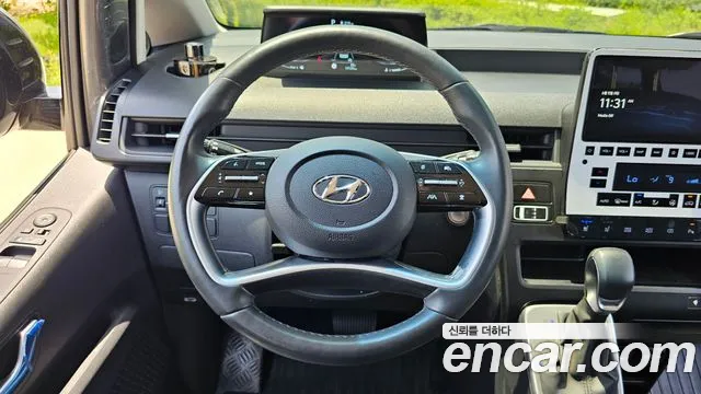 Hyundai Staria 2023 Серебристо-серый из Кореи, фото 6