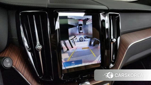 Volvo XC60 second Generation 2025 Белый из Кореи, фото 6