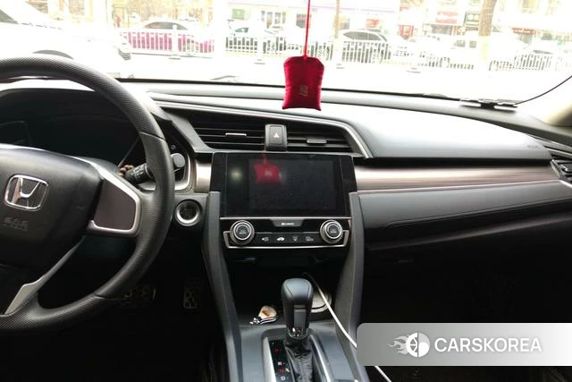 Honda Civic 2019 Белый из Китая, фото 6