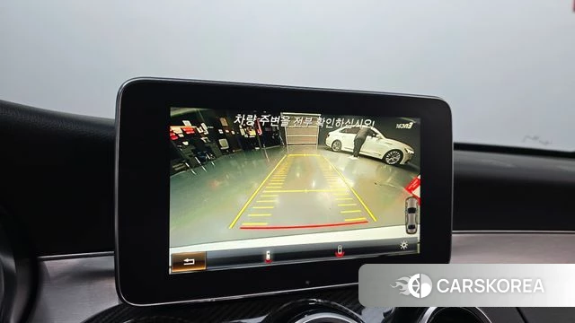 Mercedes-Benz C-Class W205 2018 Белый из Кореи, фото 6