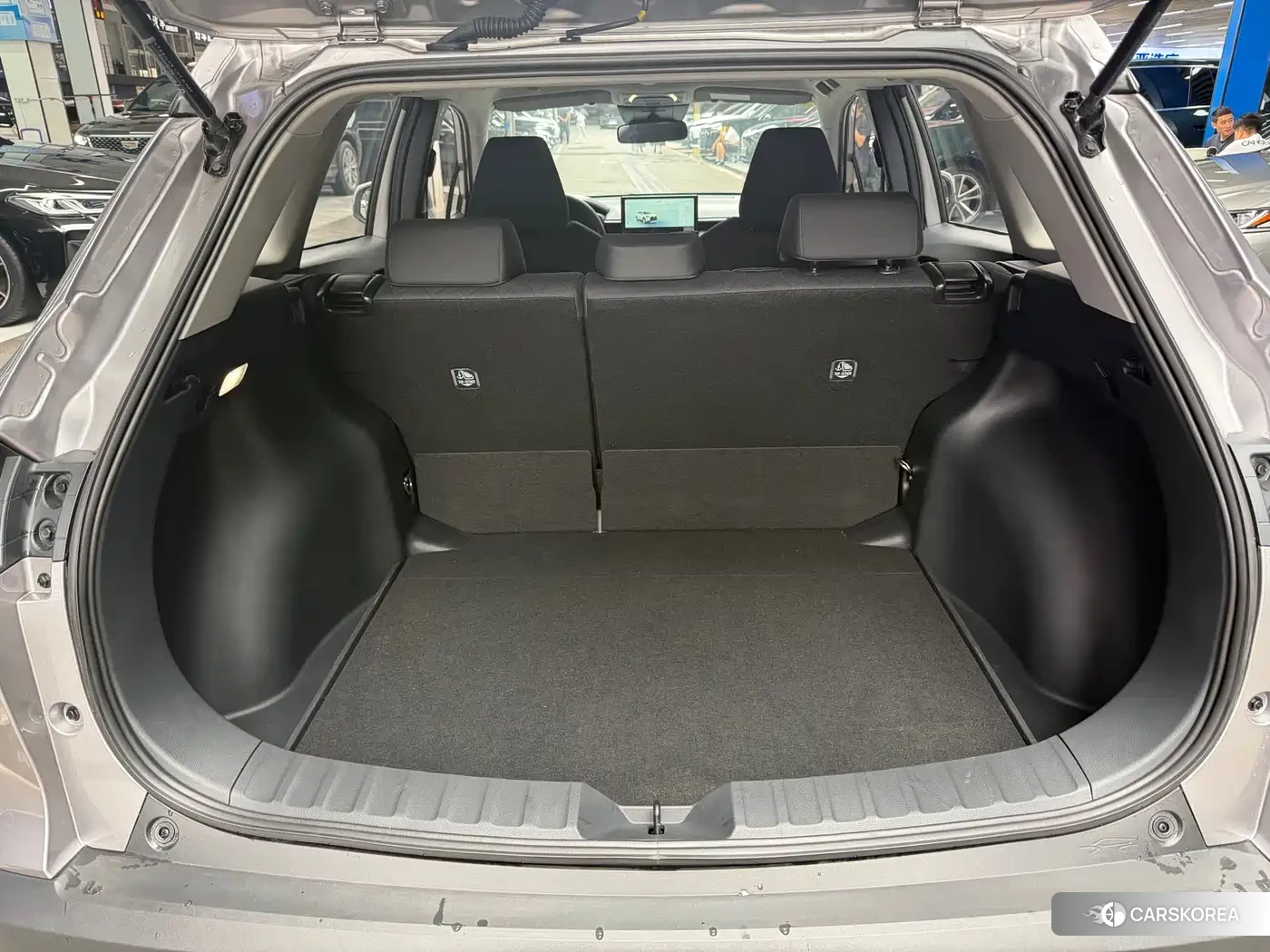 Toyota Corolla 2025 Silver/gray из Китая, фото 6