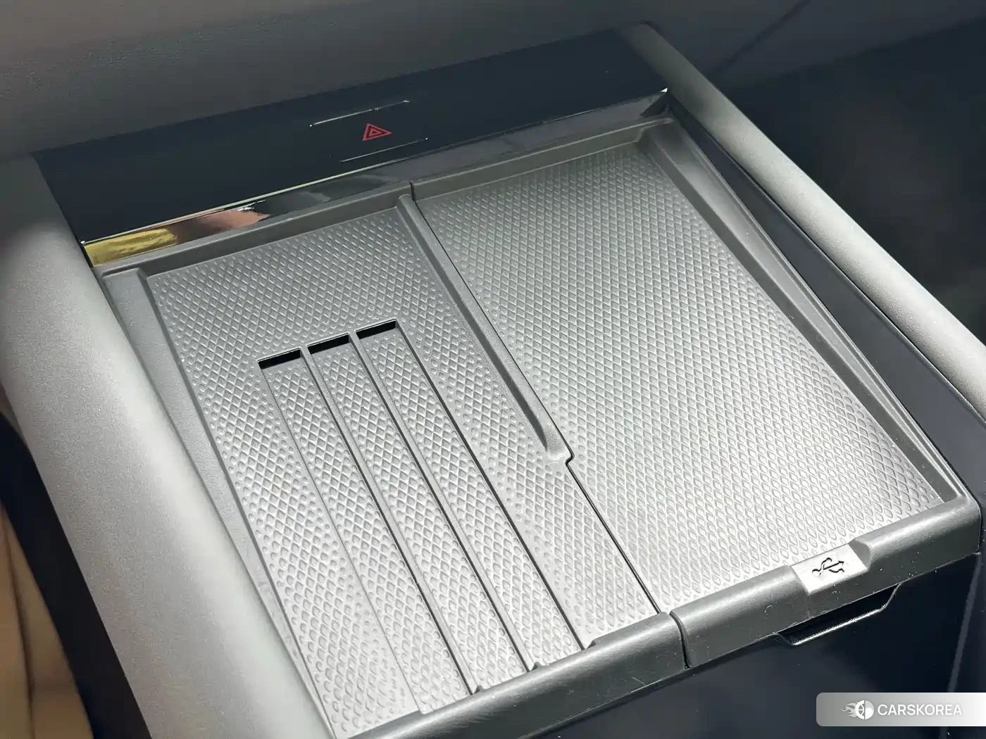 Volkswagen ID. UNYX 2026 Silver/gray из Китая, фото 6