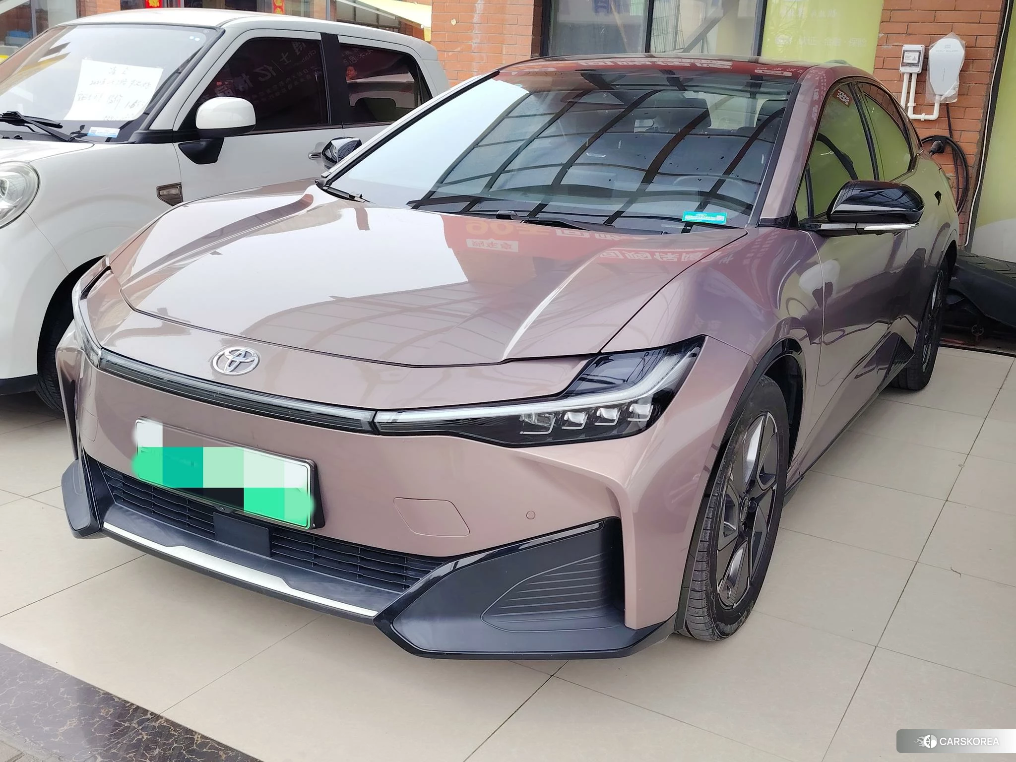 Toyota bZ3 2023 Фиолетовый из Китая, фото 6