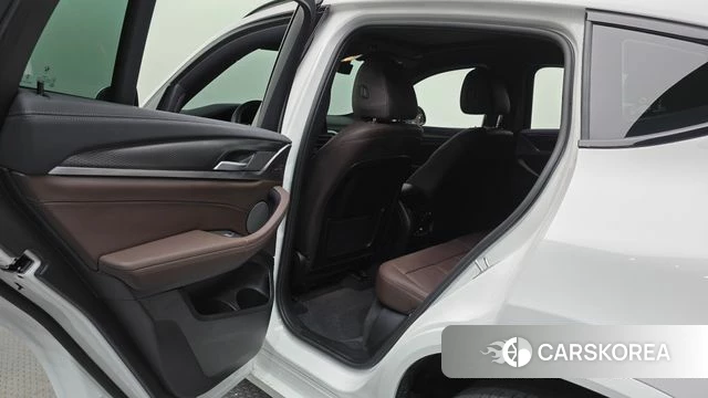 BMW X4 (G02) 2025 Белый из Кореи, фото 6