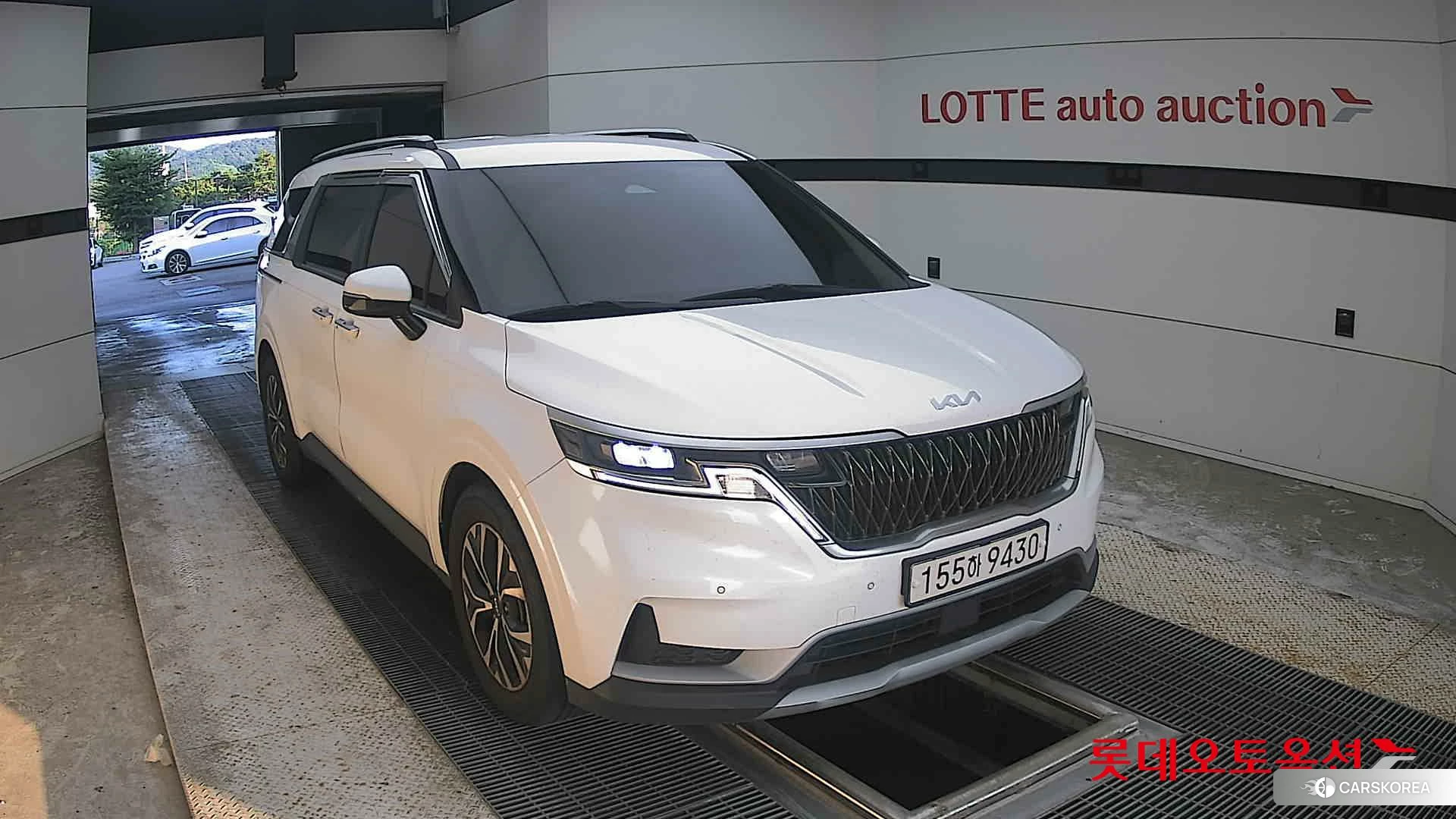 Kia Carnival 2022 Snow White Pearl (optional) из Кореи, фото 6