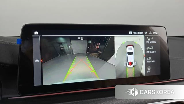 BMW 5 Series (G30) 2023 Белый из Кореи, фото 6