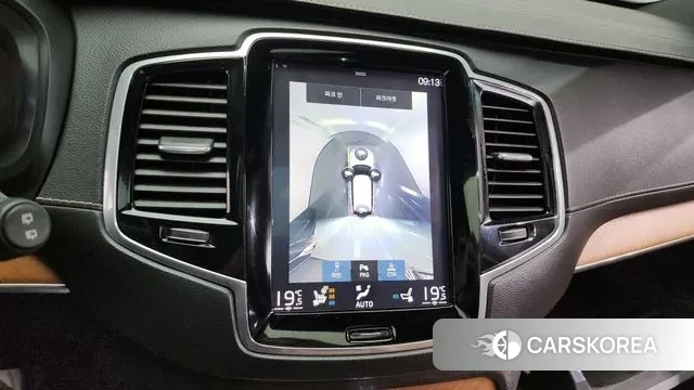 Volvo XC90 second Generation 2018 Белый из Кореи, фото 6