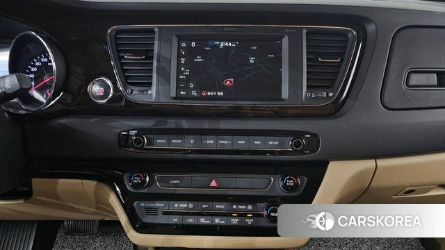 Kia The New Carnival 2018 Черный из Кореи, фото 6