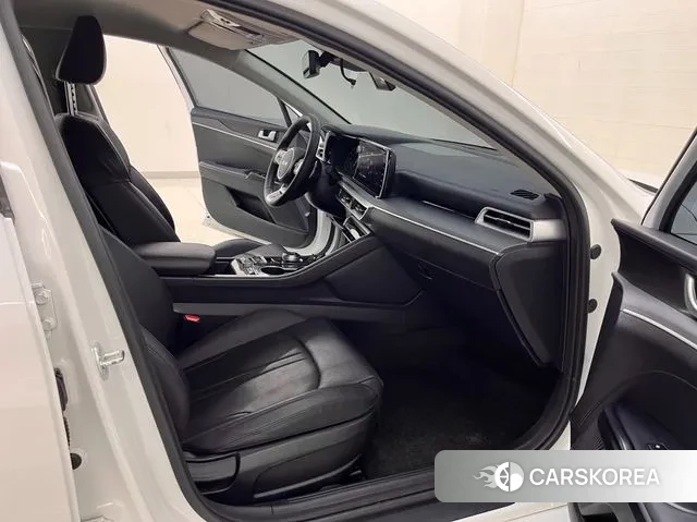 Kia K5 3rd generation 2022 Белый из Кореи, фото 6