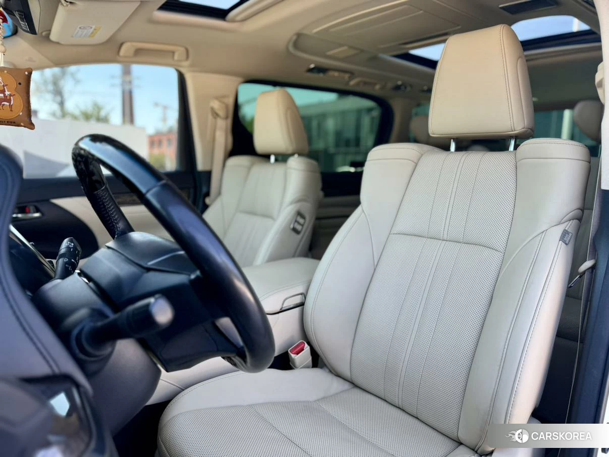 Toyota Alphard id 4461233 из Китая 7