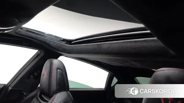 Maserati Quattroporte id 3552771 из Кореи 7