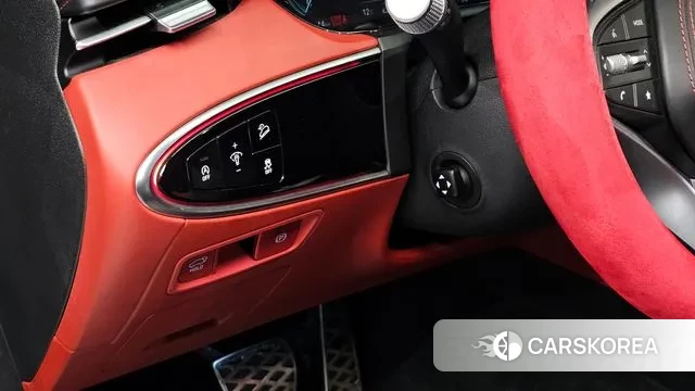 Genesis GV70 id 3721764 из Кореи 7