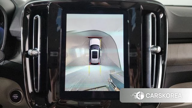 Volvo XC40 id 3891728 из Кореи 7