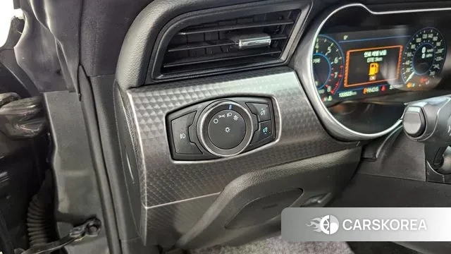 Ford Mustang id 3773074 из Кореи 7