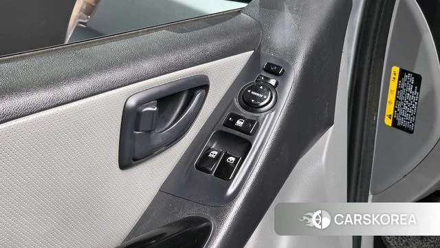 Hyundai The New Grand Starex id 4873539 из Кореи 7
