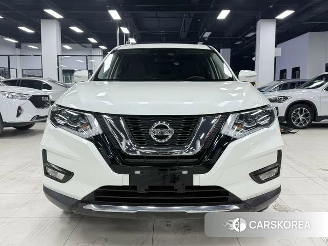 Nissan Qijun id 4236365 из Китая 7