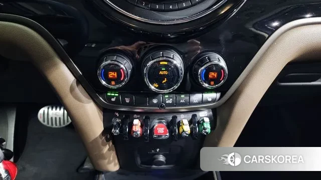 Mini Cooper D Countryman id 3274731 из Кореи 7