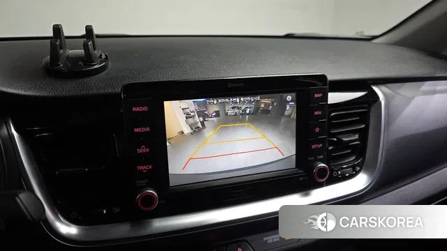 Kia Stonic id 3709528 из Кореи 7