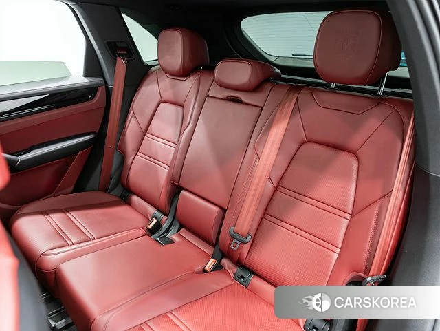 Porsche Cayenne (PO536) id 3805882 из Кореи 7