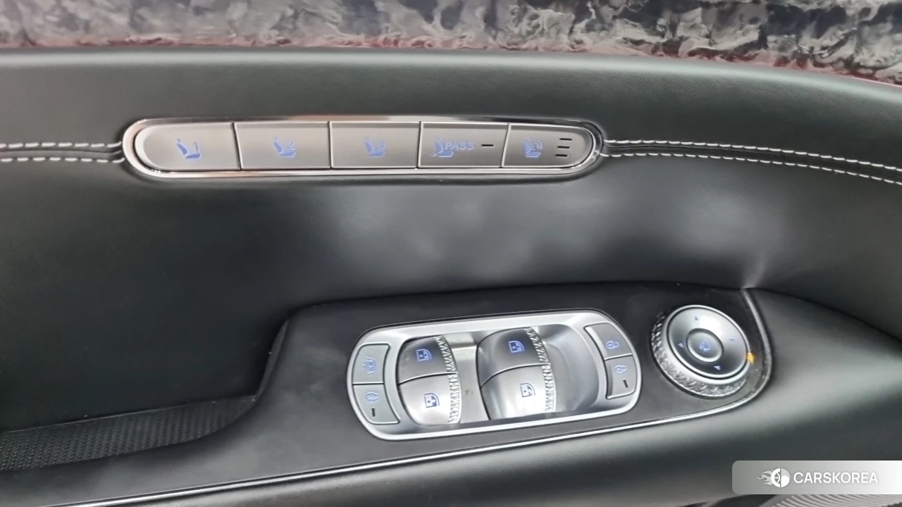 Genesis G90 (RS4) id 4763652 из Кореи 7