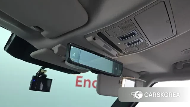 Land Rover Defender (L663) id 3274494 из Кореи 7