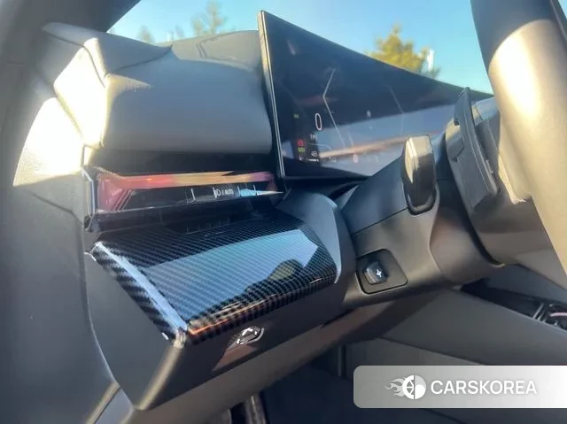 BMW 5 Series (G60) id 3599680 из Кореи 7