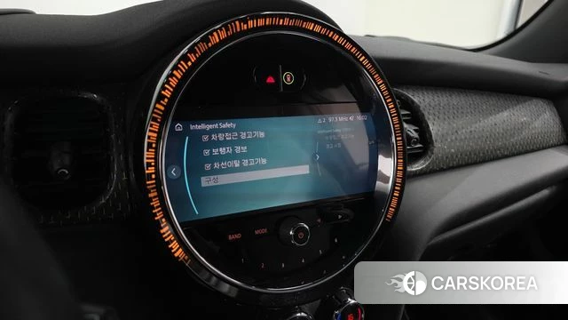 Mini Cooper Electric id 4202213 из Кореи 7