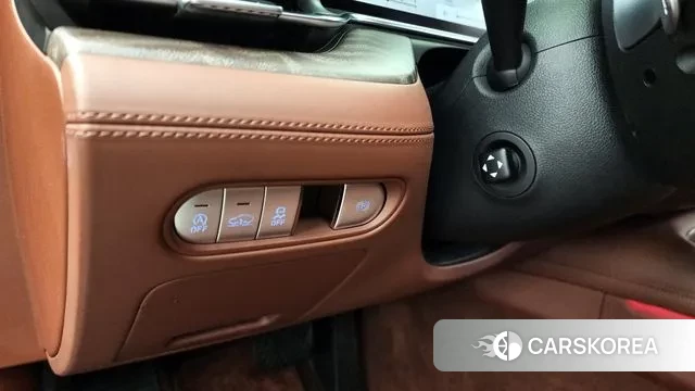 Genesis G90 (RS4) id 3487732 из Кореи 7