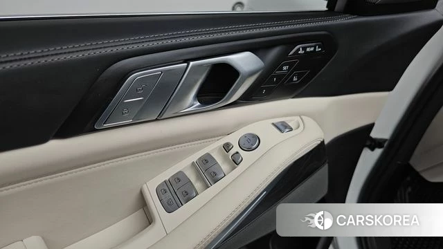 BMW X7 (G07) id 4293275 из Кореи 7