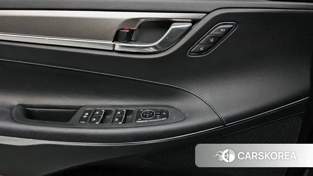 Hyundai The New Grandeur IG id 3038257 из Кореи 7