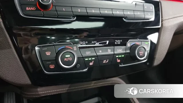 BMW X1 (F48) id 3747423 из Кореи 7