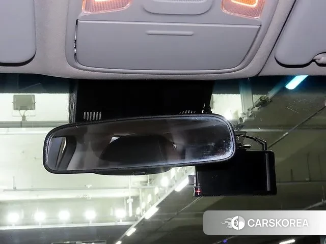 Kia Niro id 3302692 из Кореи 7