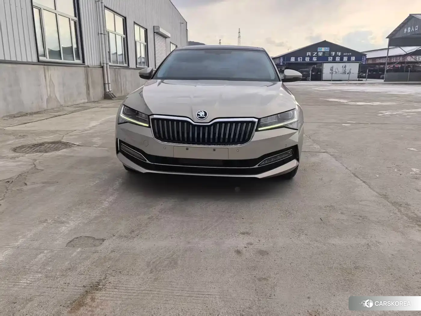 Skoda Superb id 4589325 из Китая 7