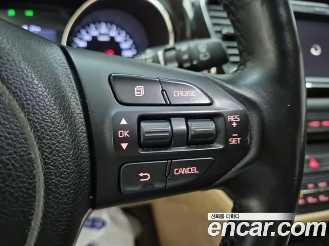 Kia The New Carnival id 2891962 из Кореи 7