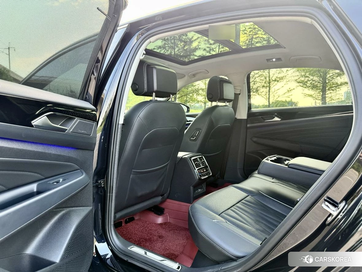 Volkswagen Passat id 4467770 из Китая 7