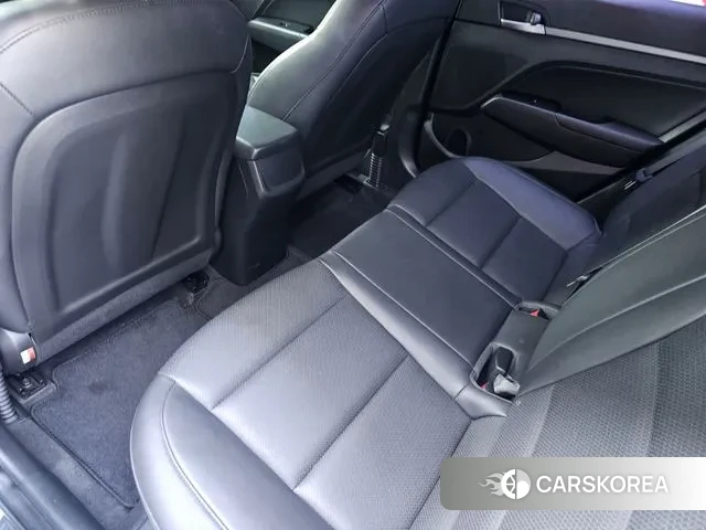 Hyundai Avante AD id 3451600 из Кореи 7