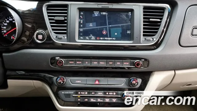 Kia The New Carnival id 2704552 из Кореи 7