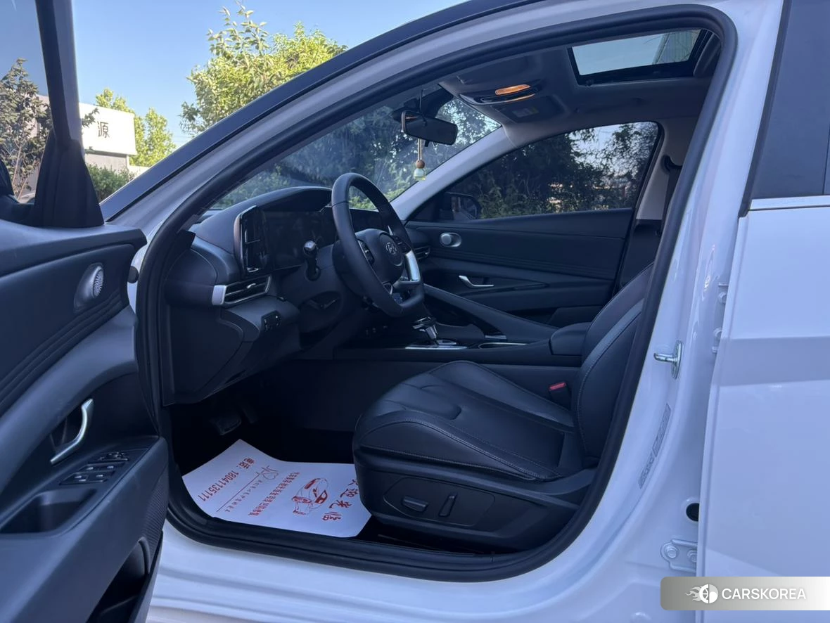 Hyundai Elantra id 4426848 из Китая 7