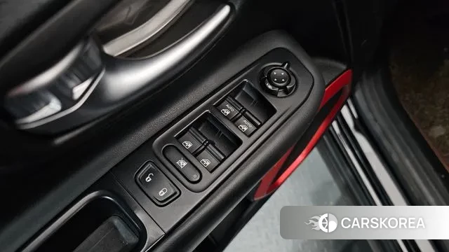 Jeep Renegade id 3439853 из Кореи 7