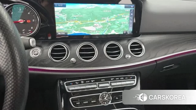 Mercedes-Benz E-Class W213 id 3220898 из Кореи 7