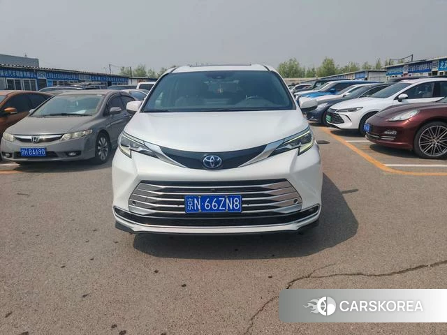 Toyota Saina id 4278875 из Китая 7